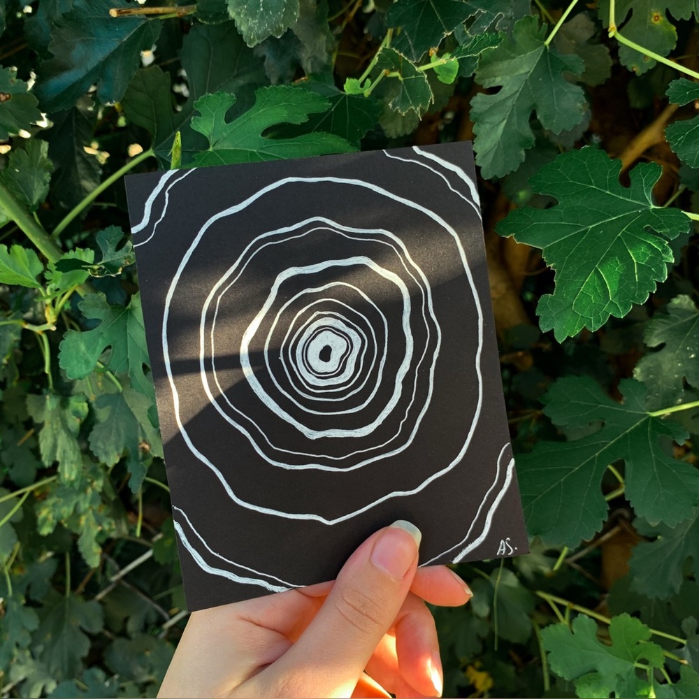 Minimalist abstract line art mini drawing